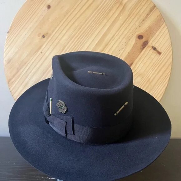 Nick Fouquet beaver felt hat. The color is black cherry. 60 7 1/2 - Picture 1 of 11